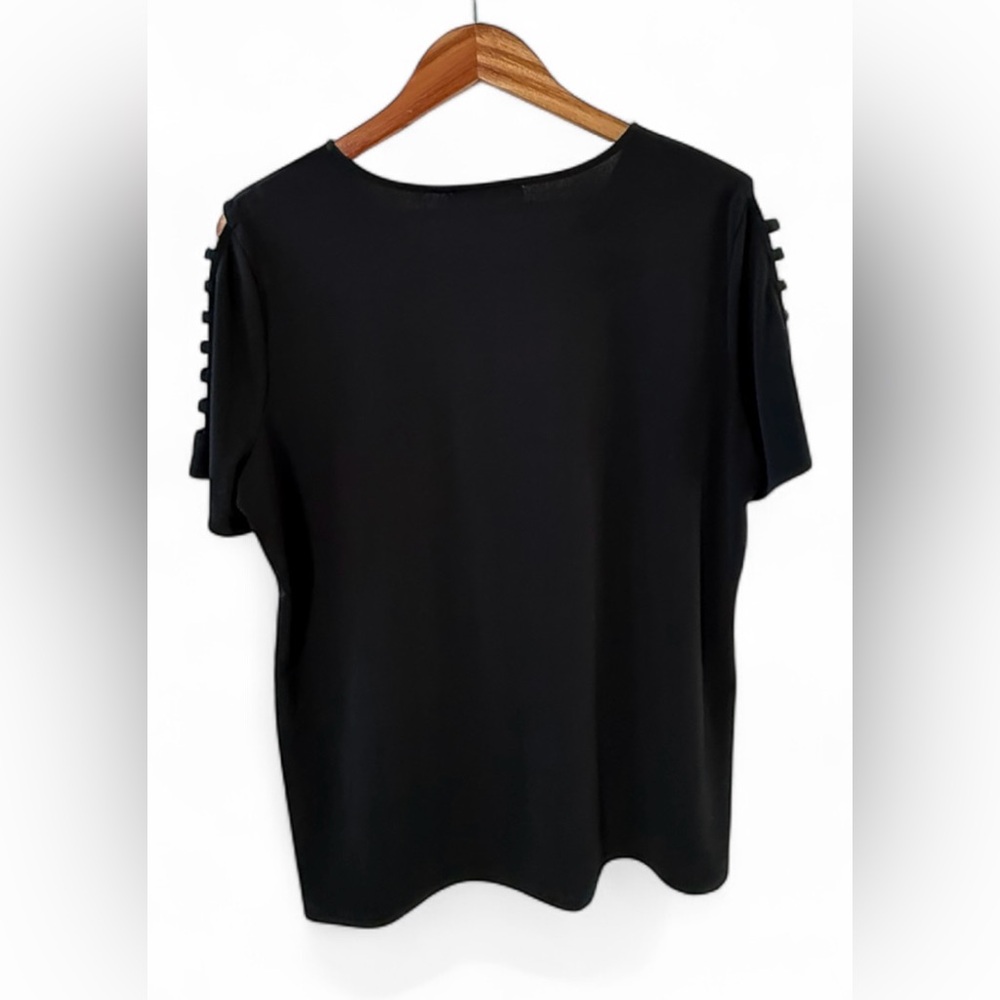 Michael Kors Elegant Black Short Sleeve Tee - Picture 2 of 5